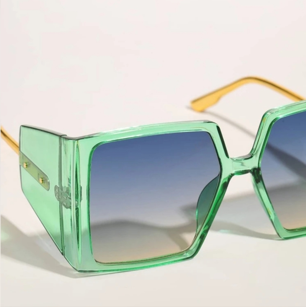 💎Green Square Framed Boho Fashion Sunglasses💎 - Picture 5 of 5